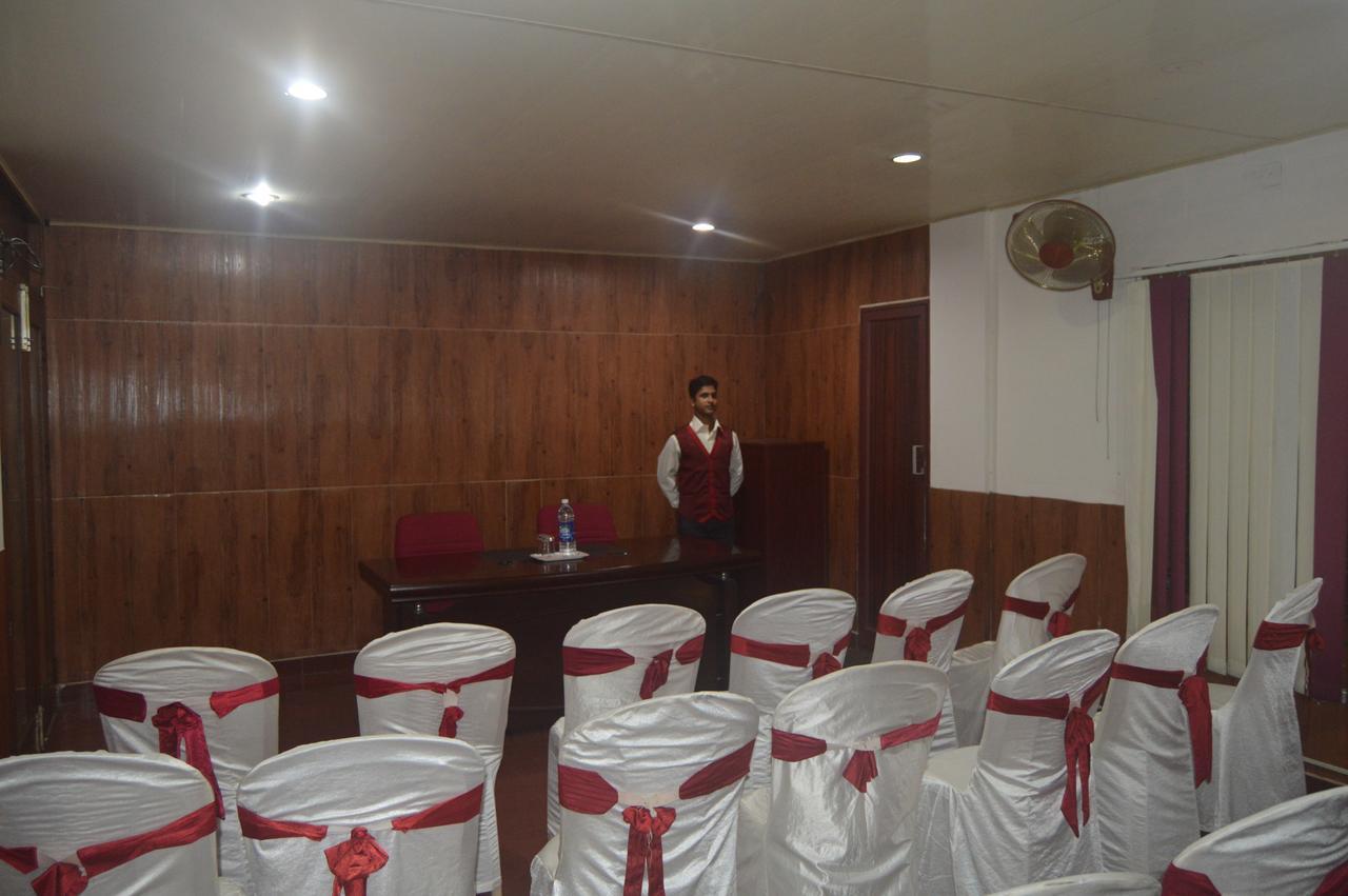 Shalimar Metro Hotel Kochi Ngoại thất bức ảnh