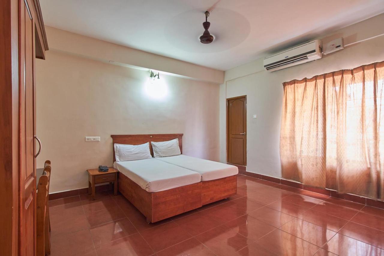 Shalimar Metro Hotel Kochi Ngoại thất bức ảnh